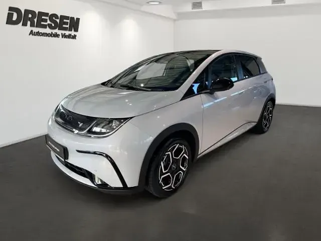 Occasion BYD Dolphin Design 150 kW (204 ch) 2026 Blanc Citadine