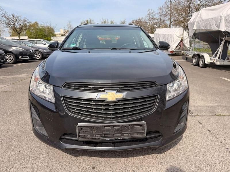 Gebraucht Chevrolet Cruze 117 PS (86 kW) 2014 Schwarz Kombi