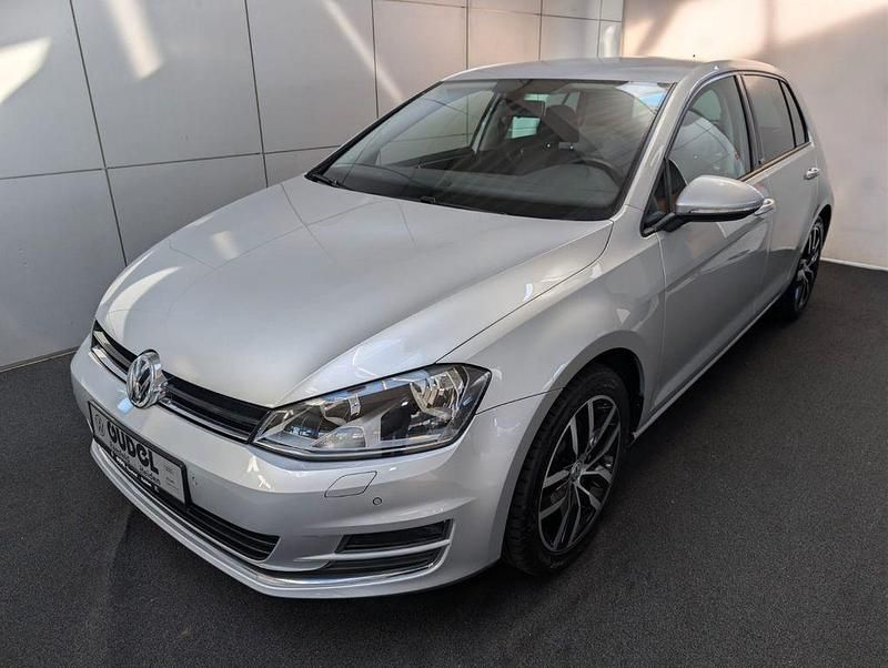 Gebraucht VW Golf VII Allstar 125 PS (91 kW) 2016 Silber Limousine
