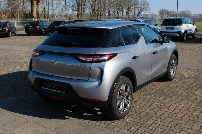 Gebraucht DS Automobiles DS3 Crossback Bastille 101 PS (74 kW) 2022 Grau SUV