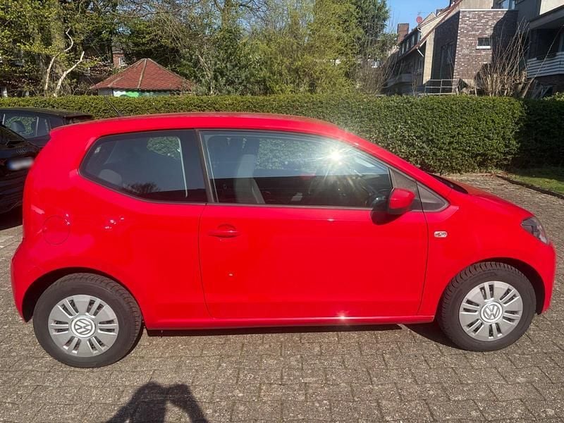 Second-hand VW up! 60 CP (44 kW) 2013 Roșu Hatchback