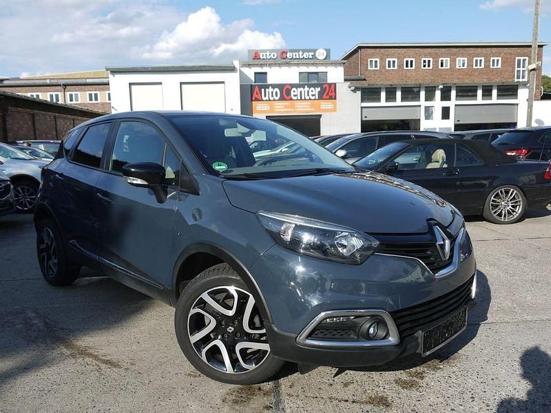 Blau Gebraucht 2015 Renault Captur Dynamique SUV | 9.499 € (Fairer Preis) - Bild 1/4