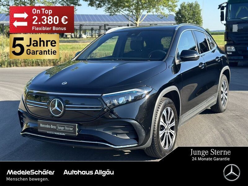 Schwarz Gebraucht 2022 Mercedes EQA250 AMG SUV | 33.430 € (Fairer Preis) - Bild 1/4