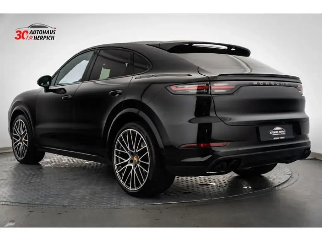 Gebraucht Porsche Cayenne Coupe 340 PS (250 kW) 2022 Chromitschwarzmetallic (metallic) SUV