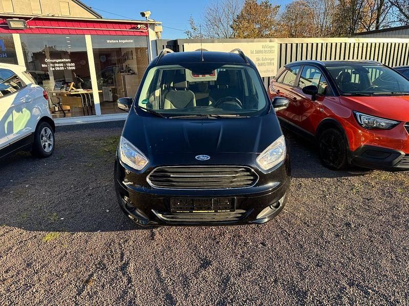 Gebraucht Ford Tourneo Courier 101 PS (74 kW) 2017 Schwarz Van / Kleinbus
