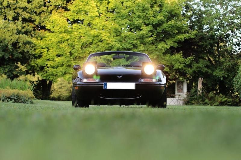 Gebraucht Mazda MX5 90 PS (66 kW) 1995 Schwarz Cabrio