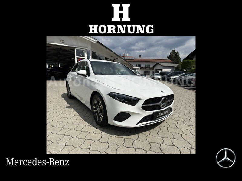 Unilack polarweiß Gebraucht 2024 Mercedes A180 Advanced Limousine | 26.900 € (Guter Preis) - Bild 1/4