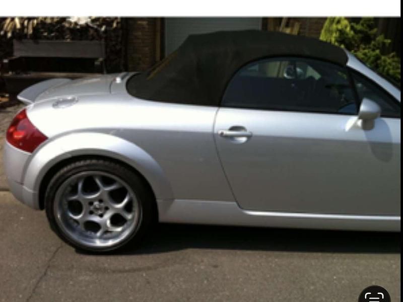 Gebraucht Audi TT Roadster 181 PS (133 kW) 2000 Silber Cabrio