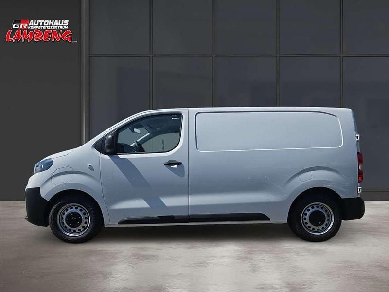 Neu Toyota Proace 100 kW (136 PS) 2025 Ice white Van / Kleinbus
