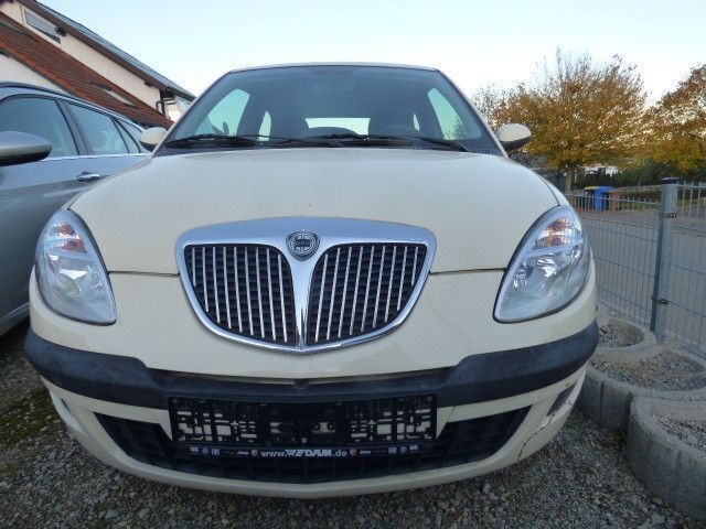 Gebraucht 2004 Lancia Ypsilon Kleinwagen | 1.100 € (Teuer) - Bild 1/4