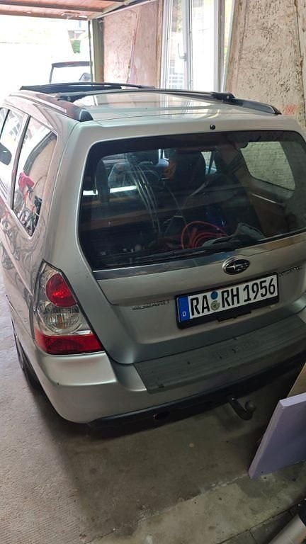 Gebraucht Subaru Forester Active 158 PS (116 kW) 2006 Silber SUV