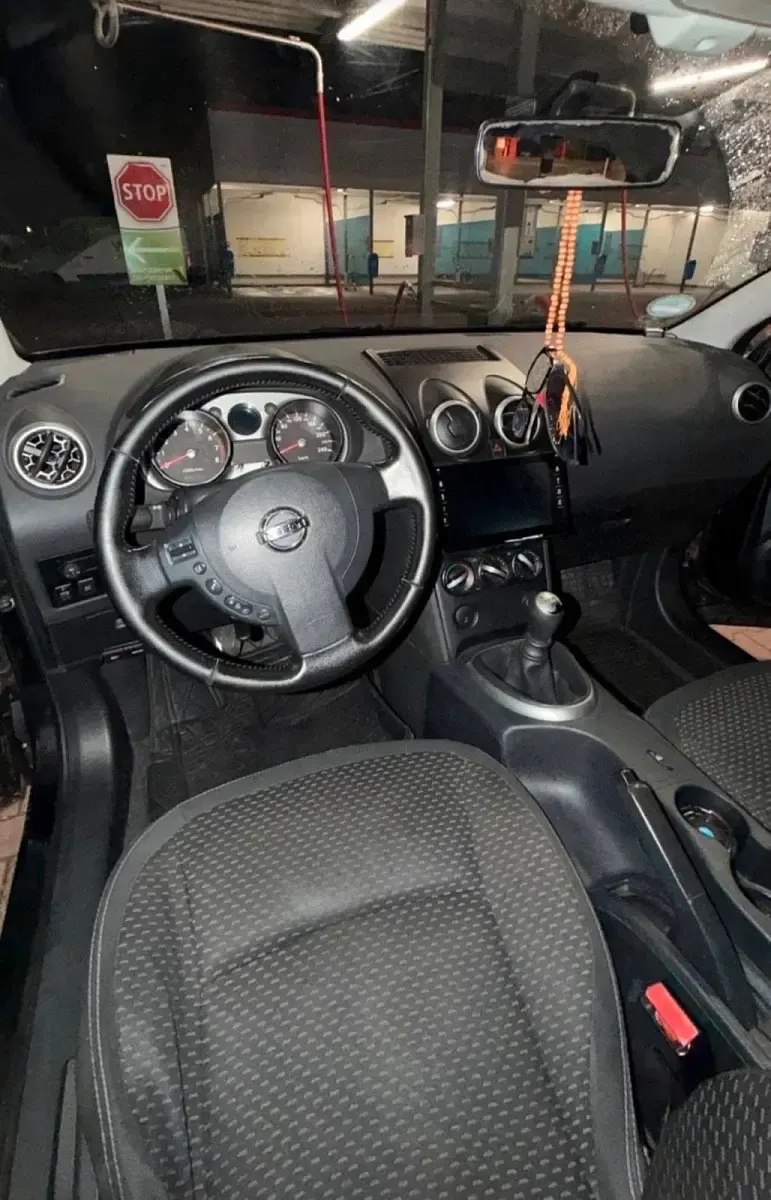 Gebraucht Nissan Qashqai +2 141 PS (103 kW) 2009 Schwarz SUV