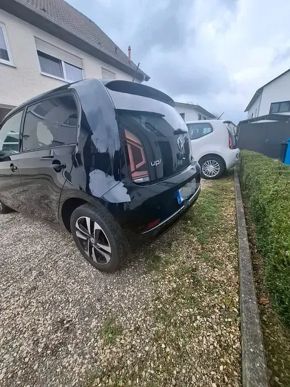 Gebraucht VW up! 60 PS (44 kW) 2020 Schwarz Kleinwagen