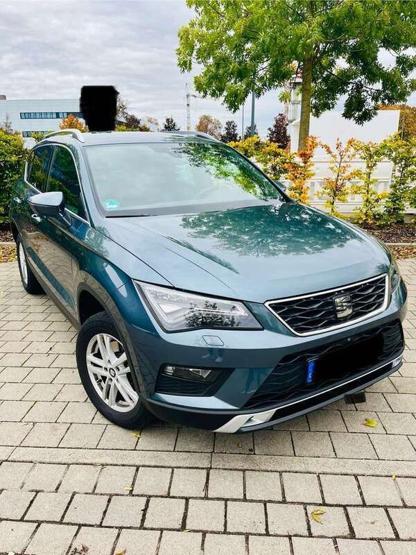 Grau Gebraucht 2016 Seat Ateca XCELLENCE SUV | 16.300 € (Guter Preis) - Bild 1/4
