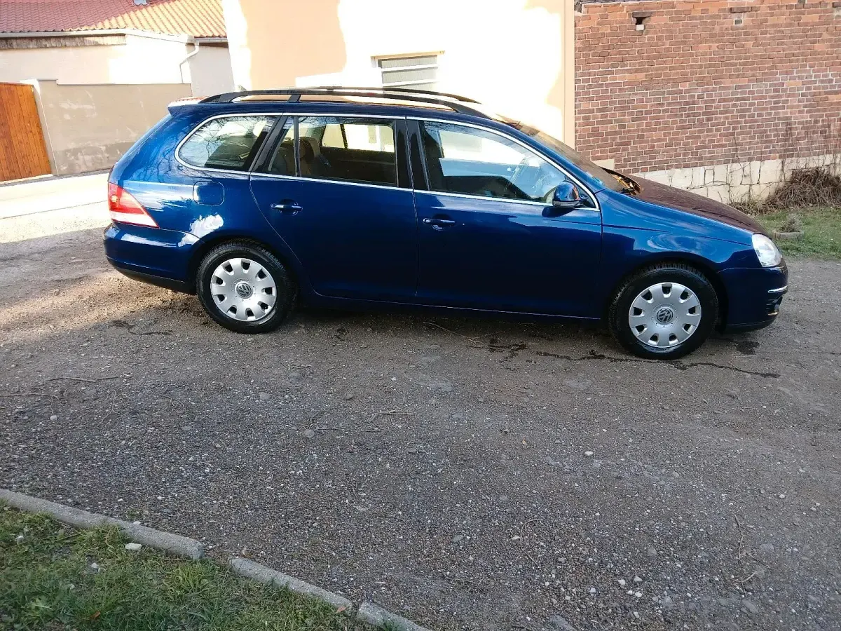 Gebraucht VW Golf VI Comfortline 122 PS (89 kW) 2009 Kleinwagen