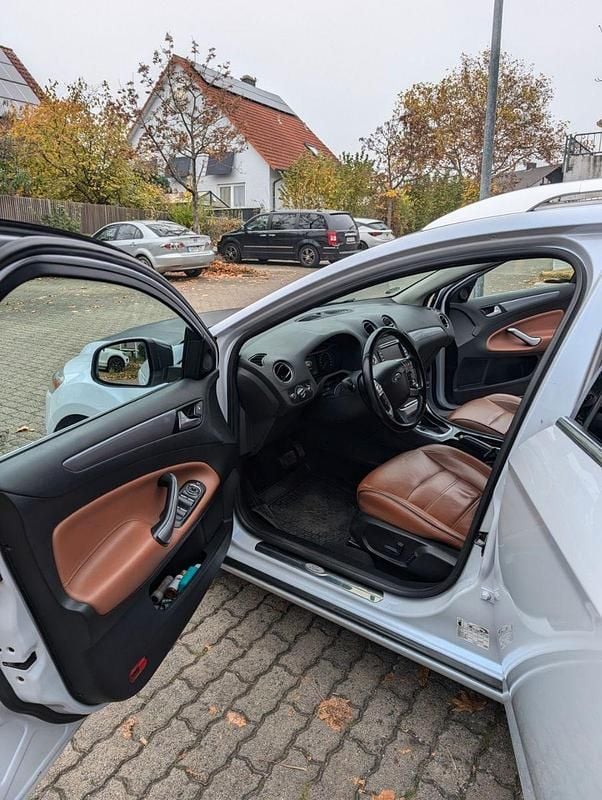 Gebraucht Ford Mondeo Titanium 200 PS (147 kW) 2011 Weiß Kombi