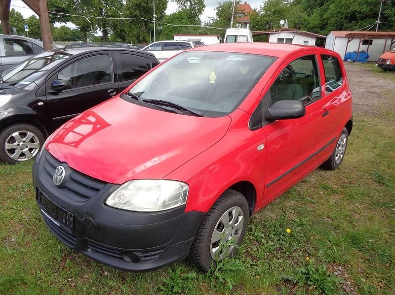 Gebraucht VW Fox 54 PS (39 kW) 2008 Rot Kleinwagen