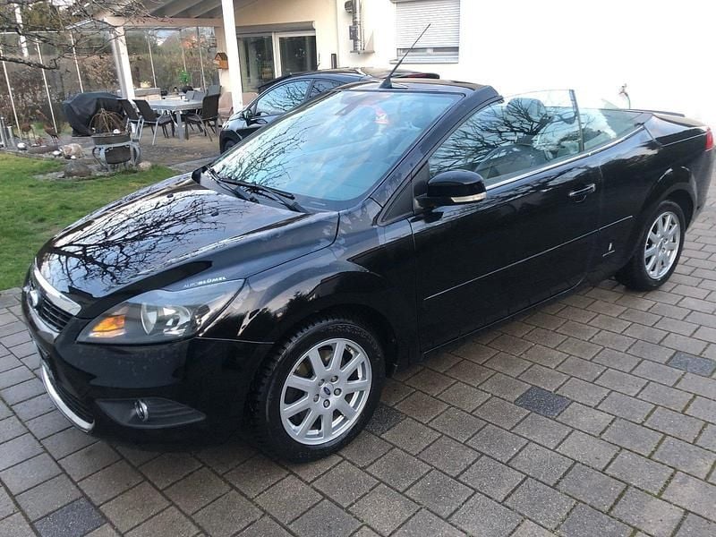 Gebraucht Ford Focus Cabriolet 136 PS (100 kW) 2010 Schwarz Cabrio