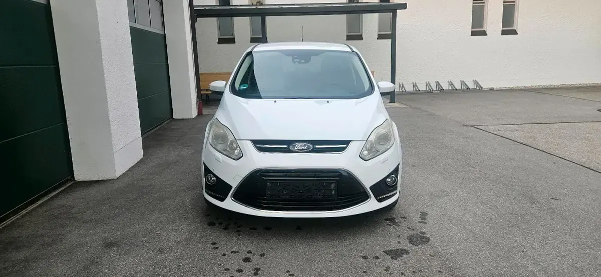 Gebraucht Ford C-MAX 163 PS (119 kW) 2013 Weiß Van / Kleinbus
