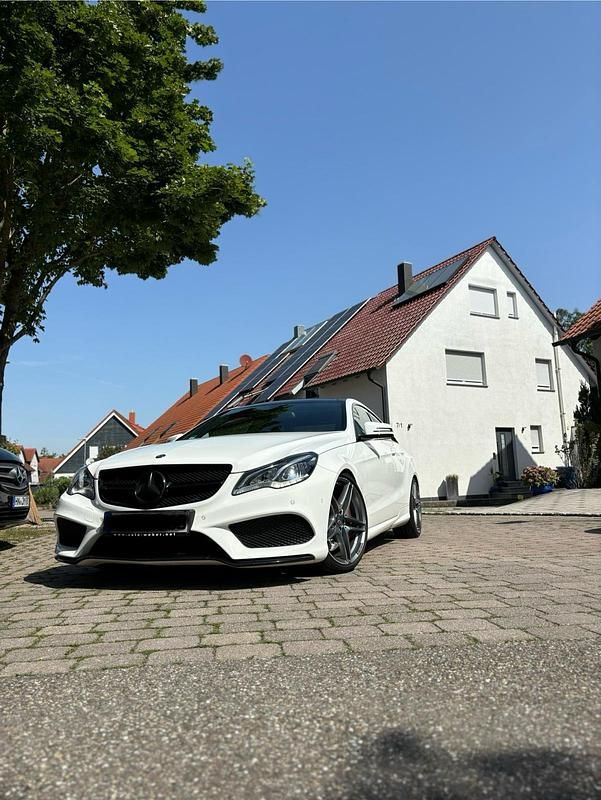 Gebraucht Mercedes E500 408 PS (300 kW) 2014 Weiß Coupé