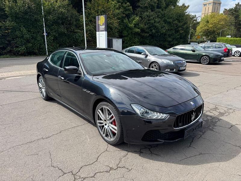 Gebraucht Maserati Ghibli 411 PS (302 kW) 2014 Schwarz Coupé