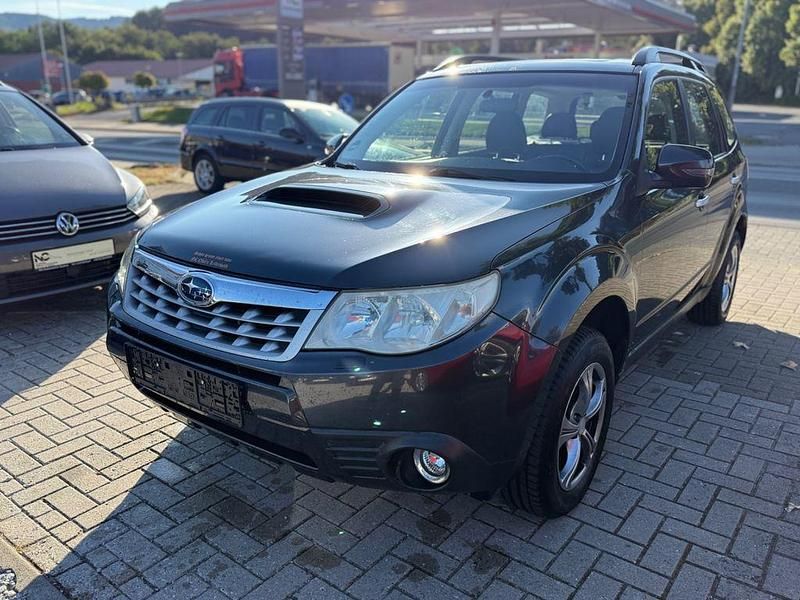 Gebraucht Subaru Forester Exclusive+ 147 PS (108 kW) 2012 Grau SUV