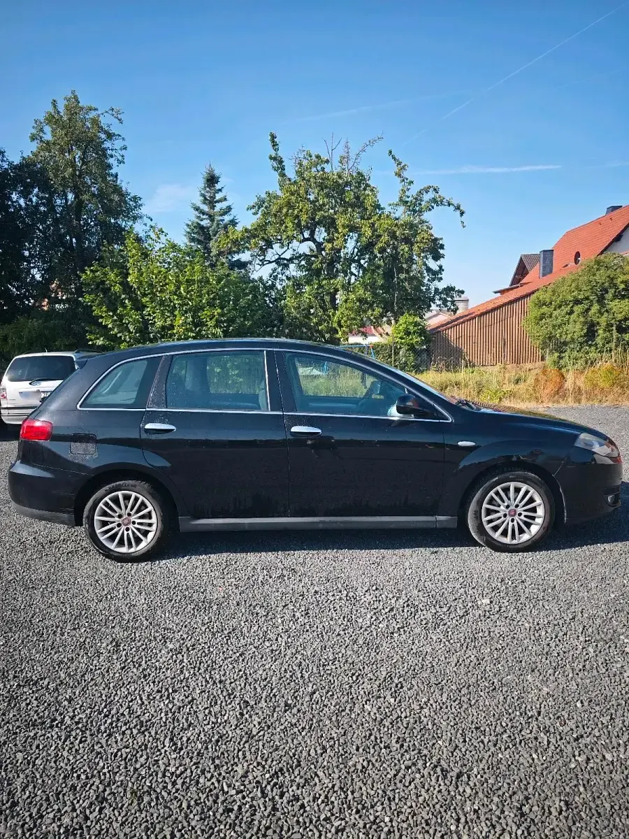 Gebraucht Fiat Croma 150 PS (110 kW) 2008 Schwarz Kombi