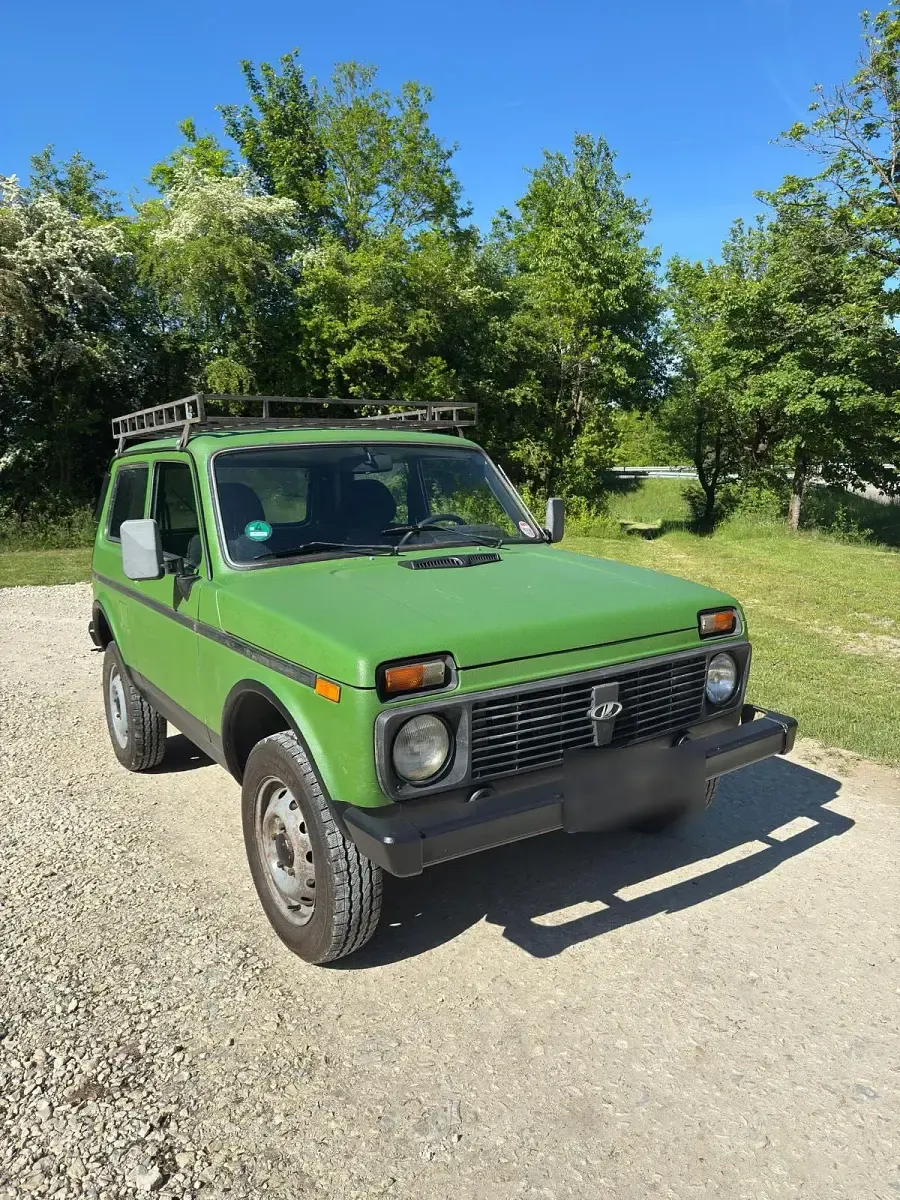 Używany Lada niva 82 KM (60 kW) 2009 Zielony SUV