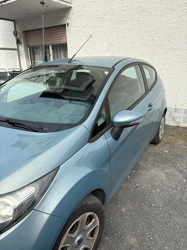 Gebraucht Ford Fiesta 68 PS (50 kW) 2008 Andere farben Kleinwagen