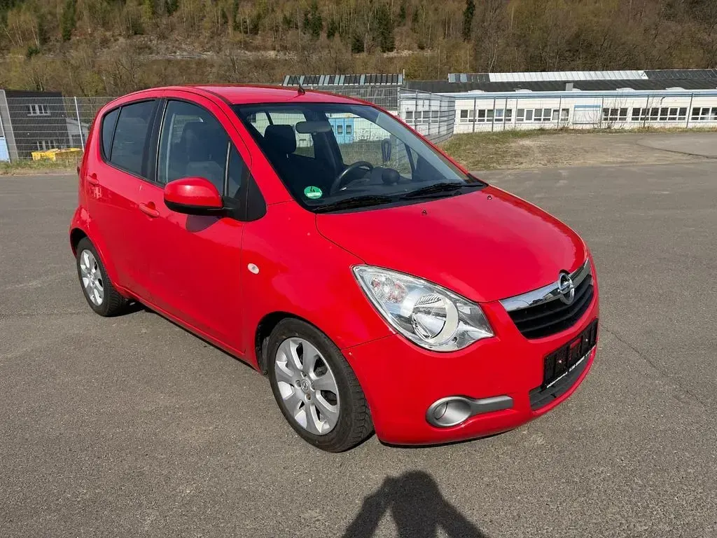 Gebraucht Opel Agila Edition 86 PS (63 kW) 2008 Rot Kleinwagen