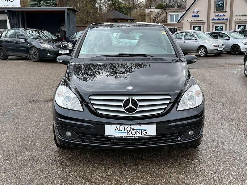 Gebraucht Mercedes B150 95 PS (69 kW) 2007 Schwarz Van / Kleinbus