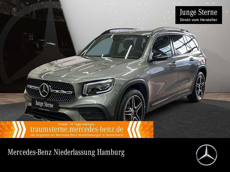 Grau Gebraucht 2022 Mercedes GLB200 AMG SUV | 32.990 € (Fairer Preis) - Bild 1/3