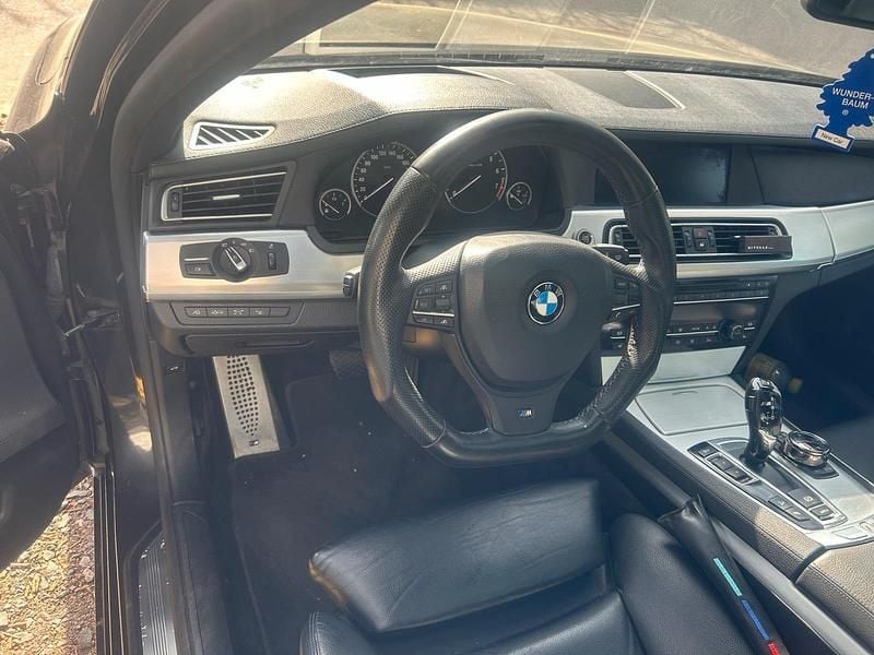 Second-hand BMW 750 408 CP (300 kW) 2009 Gri Berlinǎ