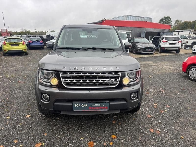 Grau Gebraucht 2015 Land Rover Discovery 4 SUV | 16.900 € (Superpreis) - Bild 1/4