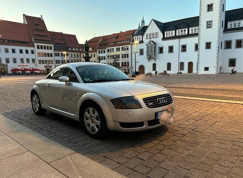Silber Gebraucht 1999 Audi TT Coupé | 4.500 € (Superpreis) - Bild 1/4
