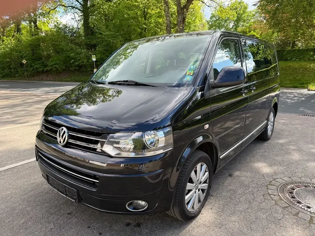 Używany VW T5 Highline 179 KM (131 kW) 2011 Czarny Van
