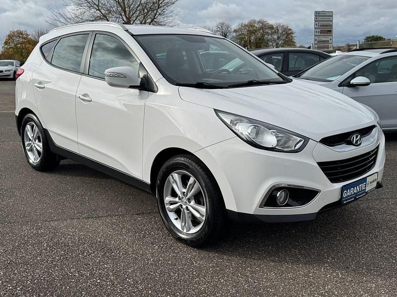 Gebraucht Hyundai ix35 Edition 135 PS (99 kW) 2013 Weiß SUV