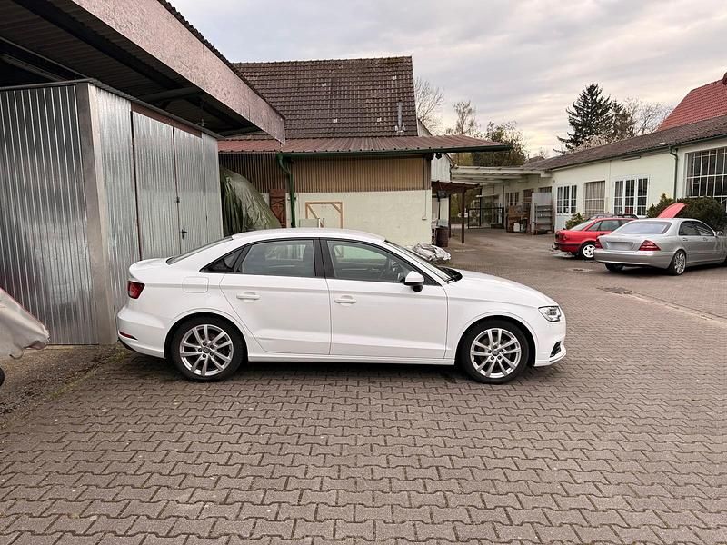 Gebraucht Audi A3 150 PS (110 kW) 2020 Weiß Limousine