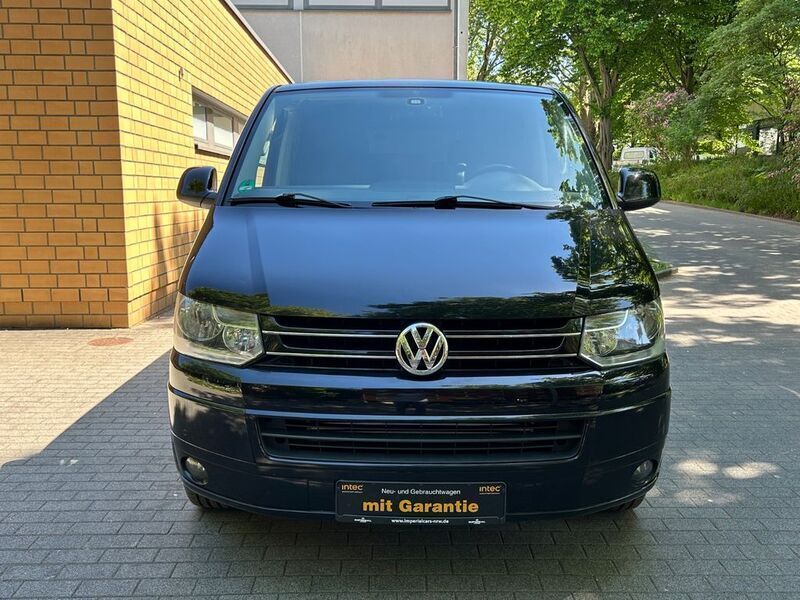Gebraucht VW Multivan Comfortline 179 PS (131 kW) 2010 Deep black perleffekt Van / Kleinbus