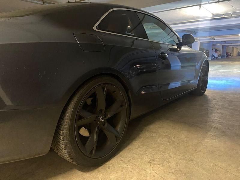 Gebraucht Audi A5 Sport 179 PS (131 kW) 2009 Blau Coupé