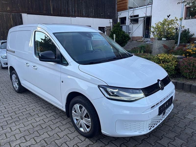 Gebraucht VW Caddy 122 PS (89 kW) 2021 Candyweiß Van / Kleinbus