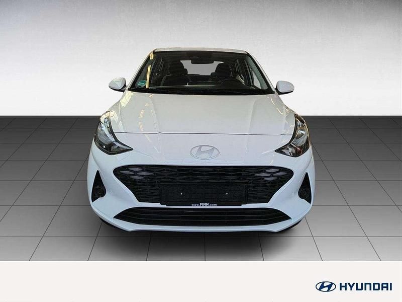 Gebraucht Hyundai i10 Select 63 PS (46 kW) 2025 Weiß Kleinwagen