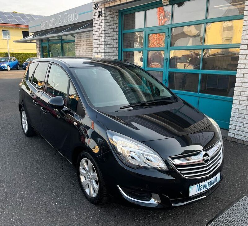 Schwarz Gebraucht 2015 Opel Meriva Innovation Van / Kleinbus | 8.450 € (Etwas zu teuer) - Bild 1/4