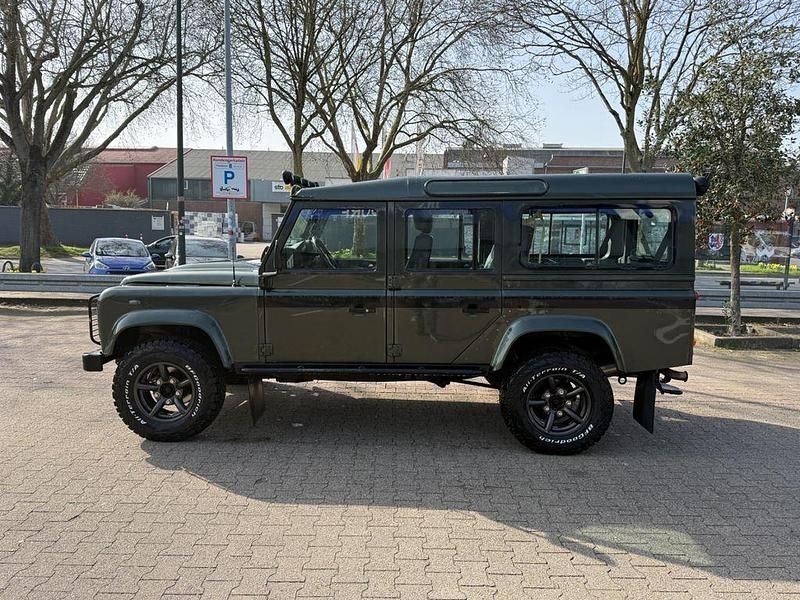 Gebraucht Land Rover Defender 122 PS (89 kW) 2007 Grün SUV
