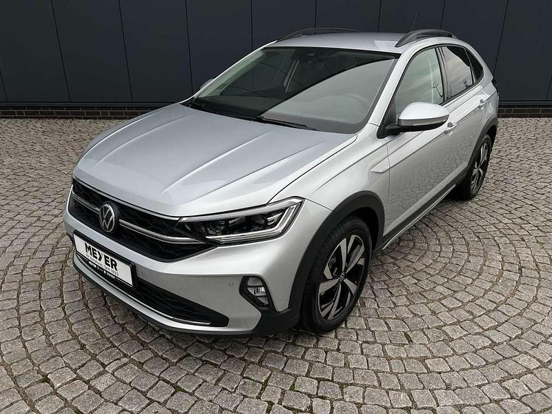 Neu VW Taigo Life 95 PS (69 kW) 2025 Reflex silber metallic SUV