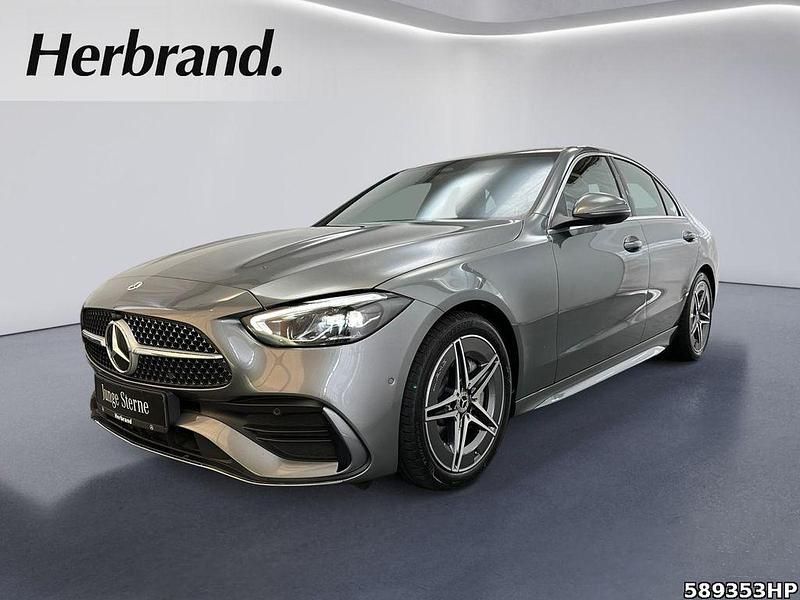 Metalliclack selenitgrau Gebraucht 2024 Mercedes C220 AMG Limousine | 41.790 € (Fairer Preis) - Bild 1/4
