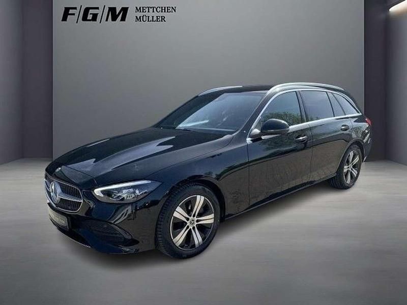 Unilack schwarz Gebraucht 2023 Mercedes C180 Avantgarde Kombi | 34.270 € (Fairer Preis) - Bild 1/4