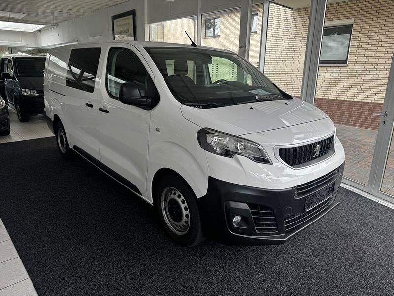 Weiß Gebraucht 2021 Peugeot Expert Van | 23.800 € (Teuer) - Bild 1/4