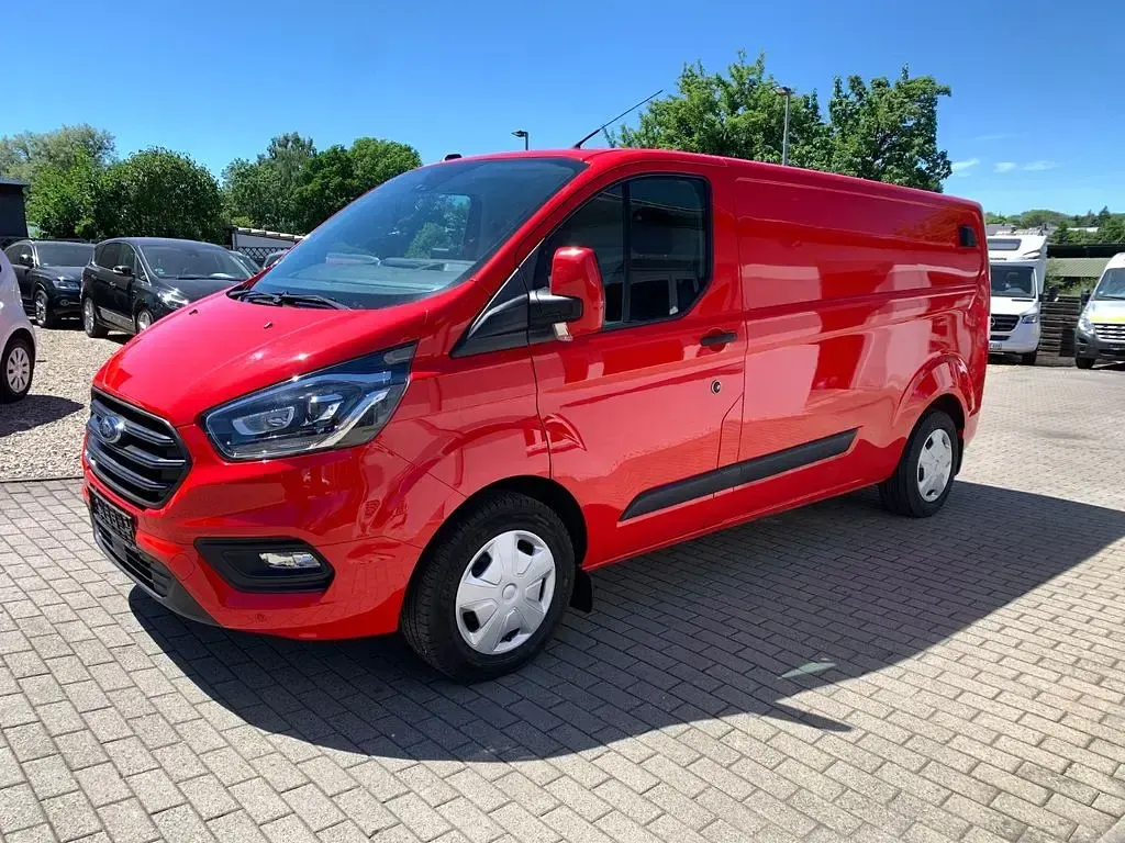 Gebraucht Ford Transit Custom 170 PS (125 kW) 2022 Rot Limousine