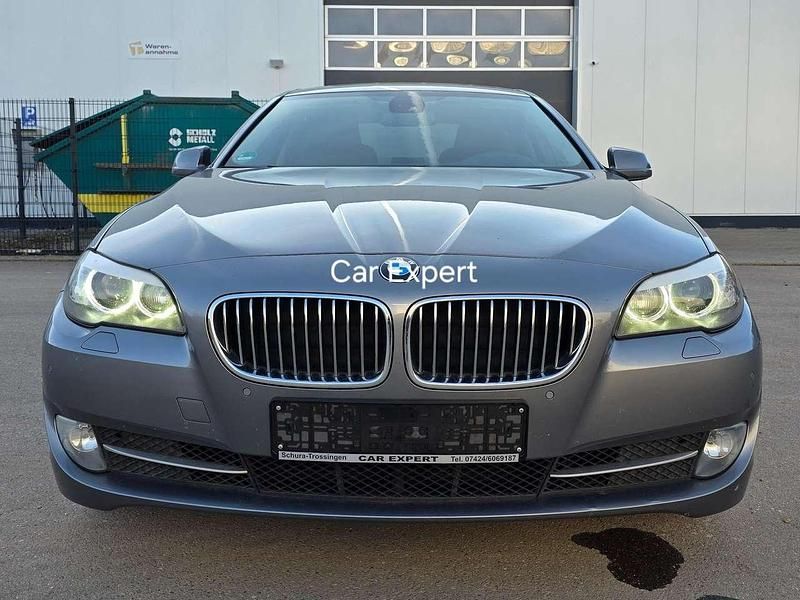 Gebraucht BMW 525 204 PS (150 kW) 2010 Spacegrau metallic Limousine